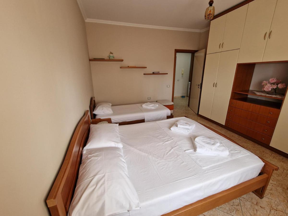 Apartament Orion Vlorë Eksteriør billede