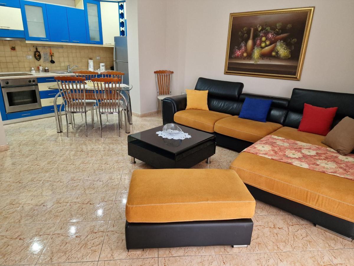 Apartament Orion Vlorë Eksteriør billede