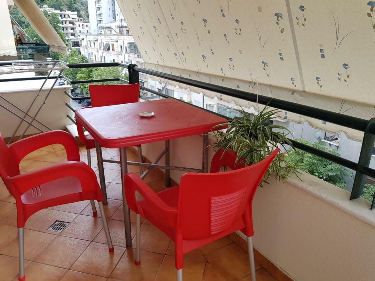Apartament Orion Vlorë Eksteriør billede